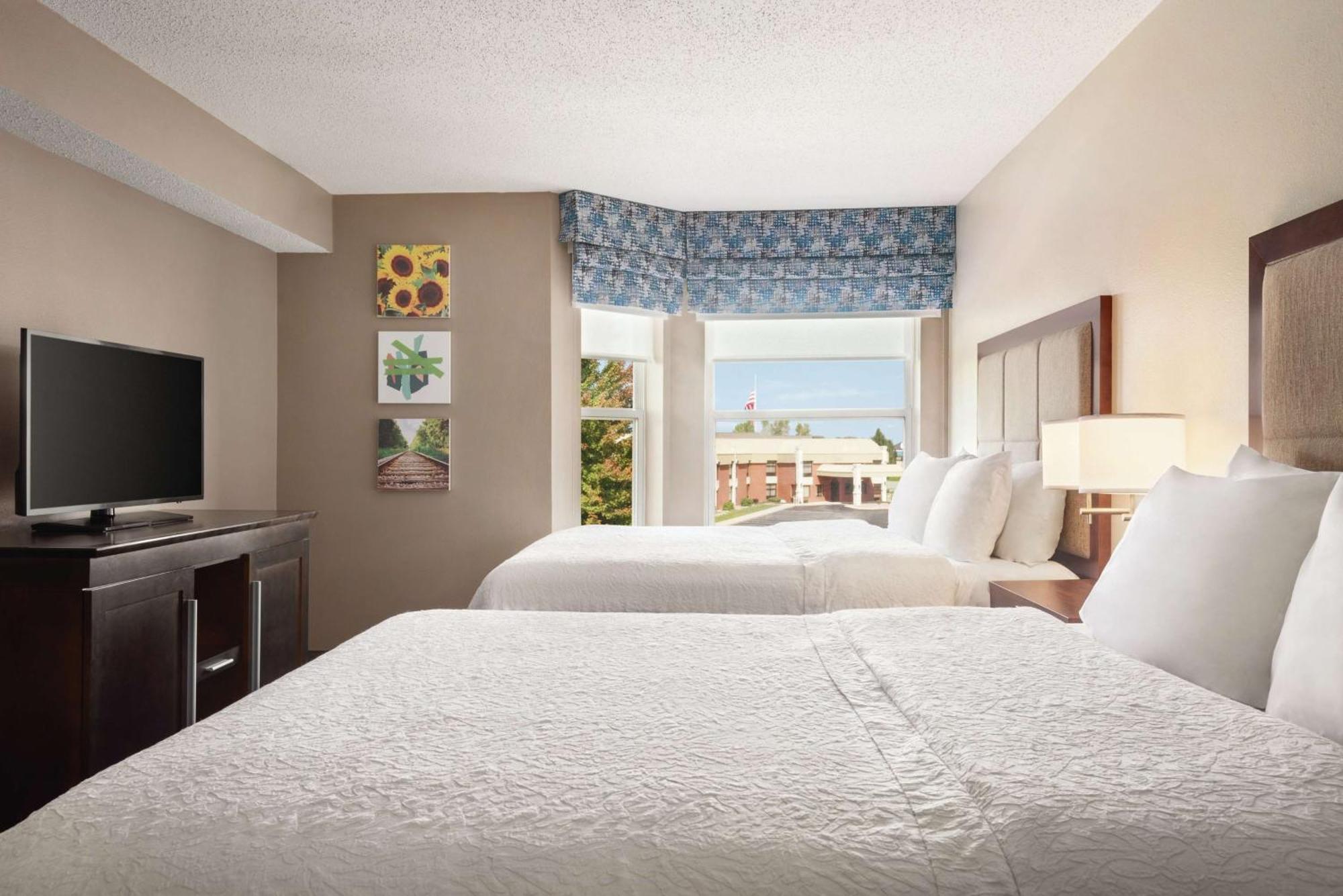 Hampton Inn & Suites Fort Wayne-North Buitenkant foto