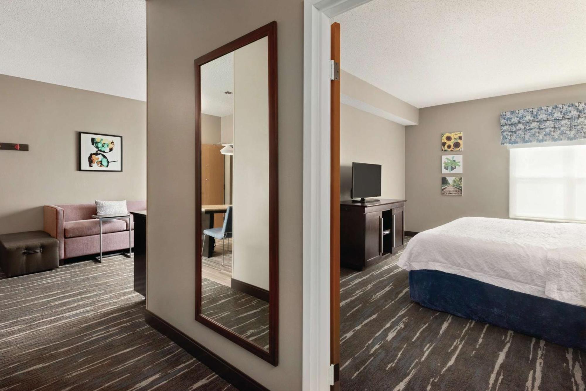 Hampton Inn & Suites Fort Wayne-North Buitenkant foto